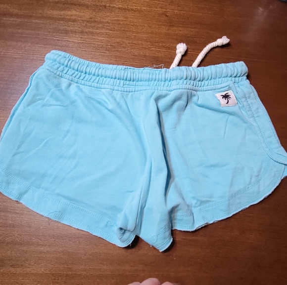 Pop Surf True North Strong And Free Short Shorts NWOT - Picture 2 of 6